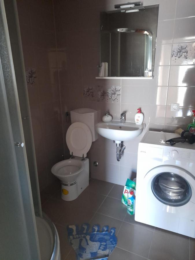 Apartman Zoran Livno Buitenkant foto