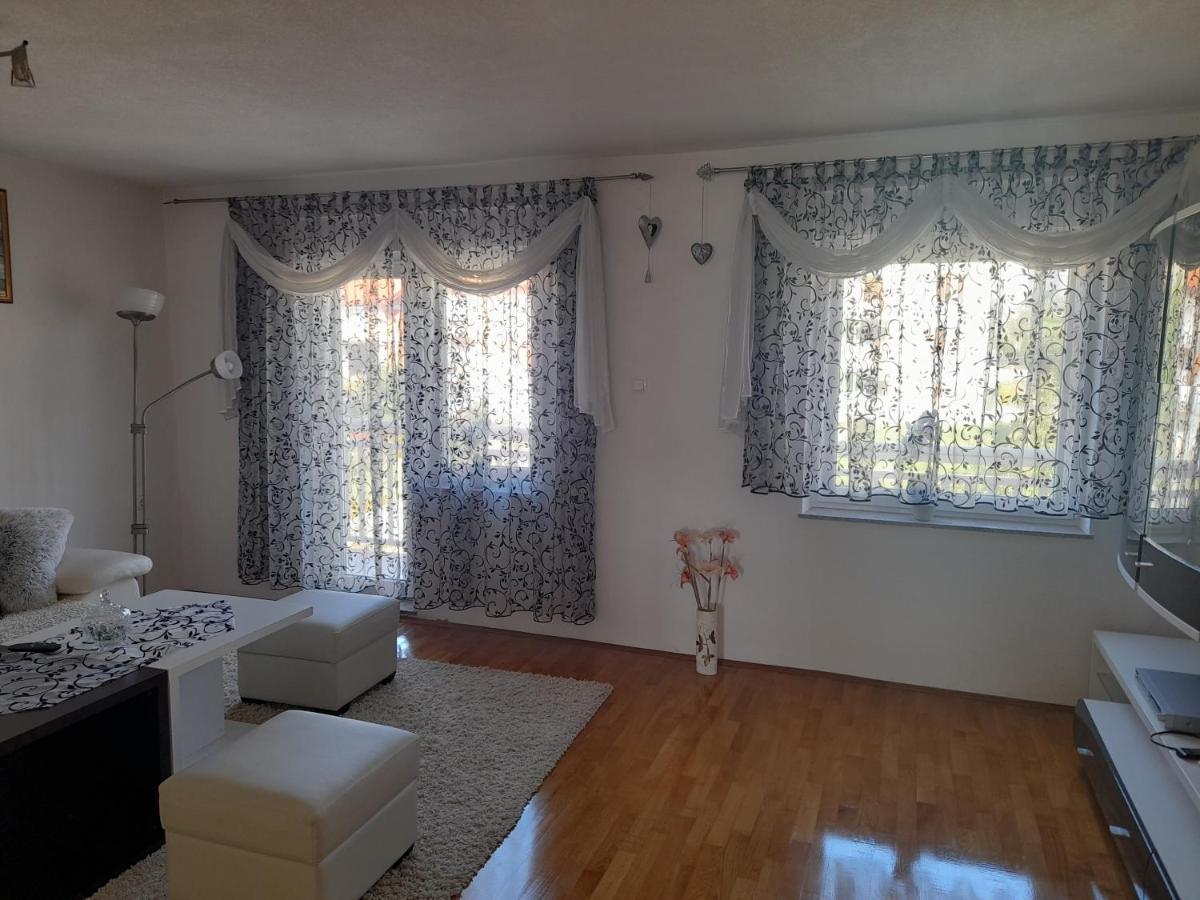 Apartman Zoran Livno Buitenkant foto