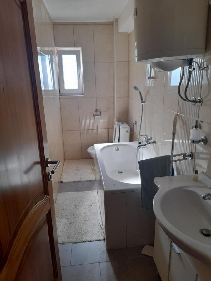 Apartman Zoran Livno Buitenkant foto